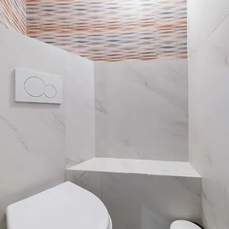 Prive A Domicile - Sauna Elegance A 17 Paryż