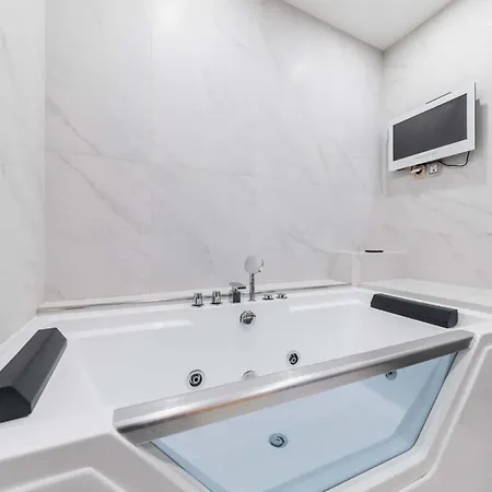 Apartment Prive A Domicile - Sauna Elegance A 17 Paris